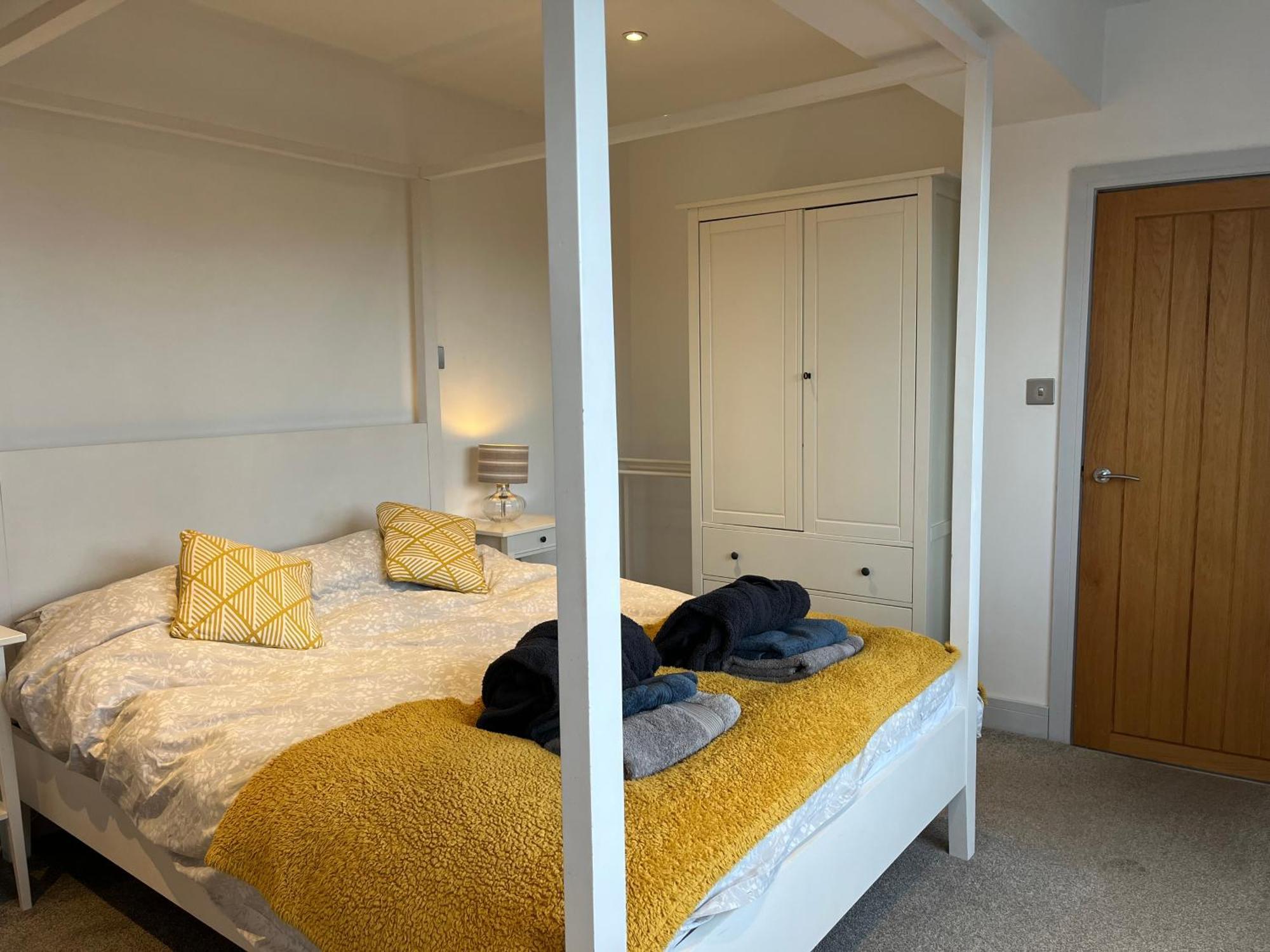 St Agnes Perfect Location, Hot Tub, Sea Views, Gym Appartamento Esterno foto